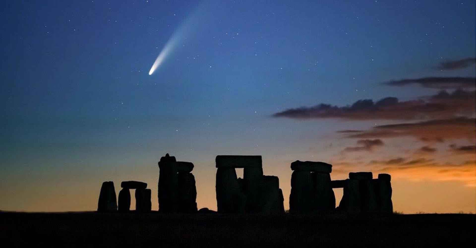 <b>Stonehenge AA <br>Freethinkers</b>